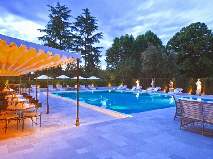 Фешенебельный Grand Hotel Villa Cora во Флоренции
