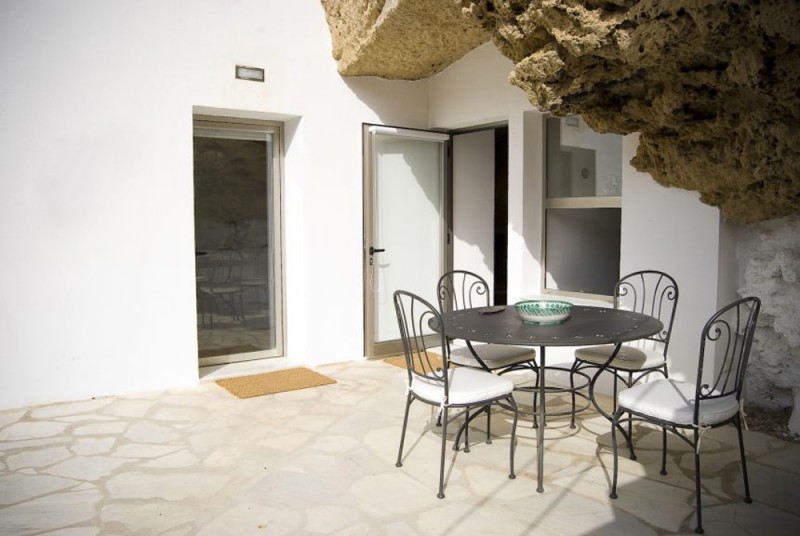 Впечатляющий дом-пещера на склонах Сьерра-Морены