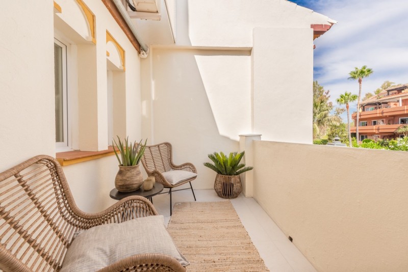 Двухуровневый таунхаус с террасой в Коста-дель-Соль, Испания