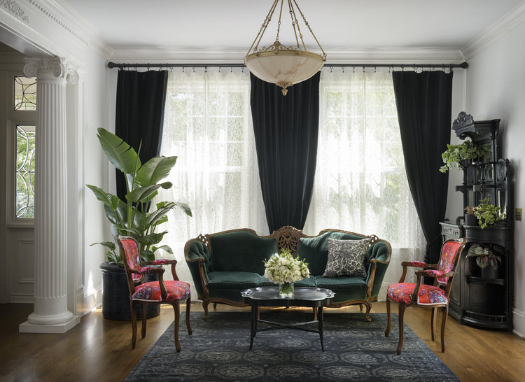 Шикарный винтажный особняк в Сиэтле, штат Вашингтон Шикарный винтажный особняк в Сиэтле, штат Вашингтон