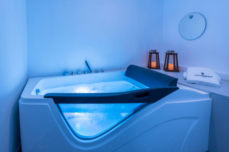 Отель, расположенный в здании 1920-х годов в Кавале, Греция