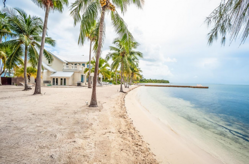 Пляжная вилла на Каймановых островах