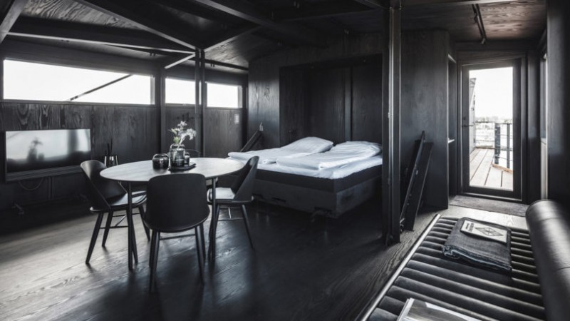THE KRANE: Старый угольный кран в Копенгагене становится однокомнатным отелем на двоих THE KRANE: Старый угольный кран в Копенгагене становится однокомнатным отелем на двоих