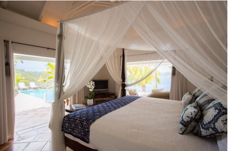 Классический карибский шик в интерьере виллы в Сен-Бартелеми, Франция