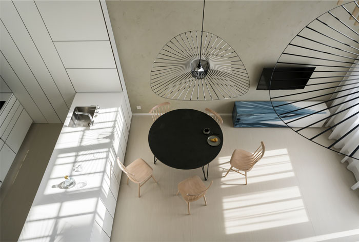 Палитра светлых оттенков и простые, элегантные формы в интерьере квартиры в Дубравке, Словакия