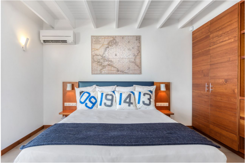 Впечатляющая вилла на берегу океана на острове Сен-Мартен Впечатляющая вилла на берегу океана на острове Сен-Мартен