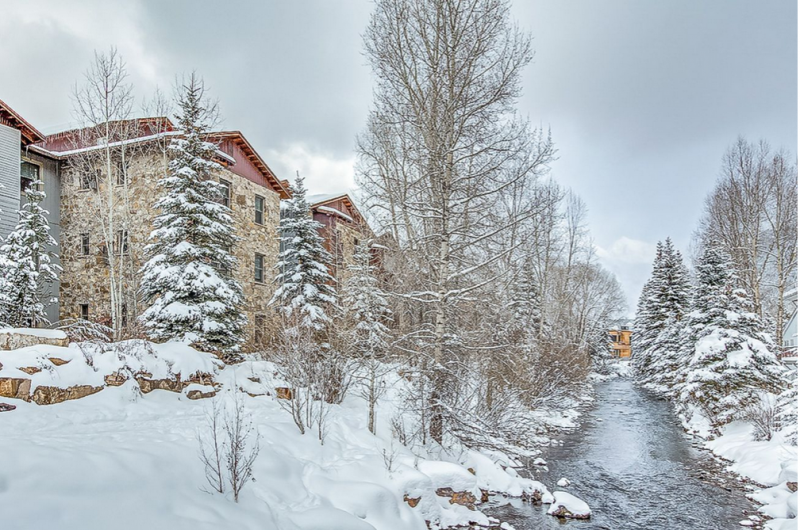 Коттедж на горнолыжном курорте в Колорадо