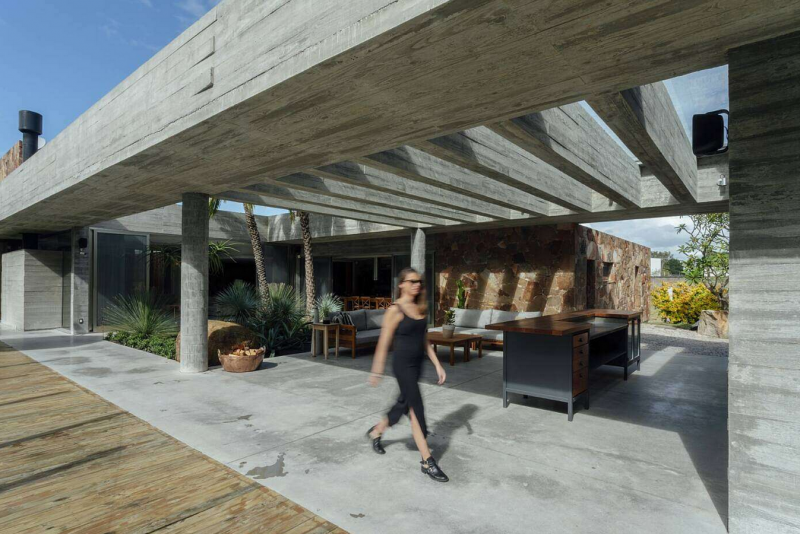 Оригинальный дизайн дома в Бразилии