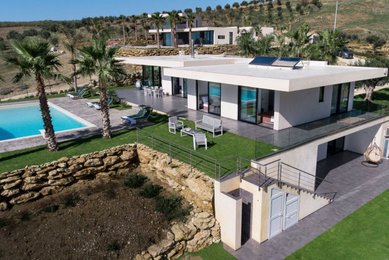 Коттедж с великолепным панорамным видом на Портопало, Сицилия