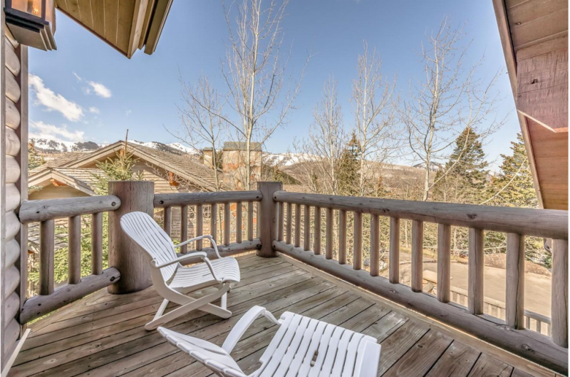 Сводчатое современное шале в штате Юта Сводчатое современное шале в штате Юта