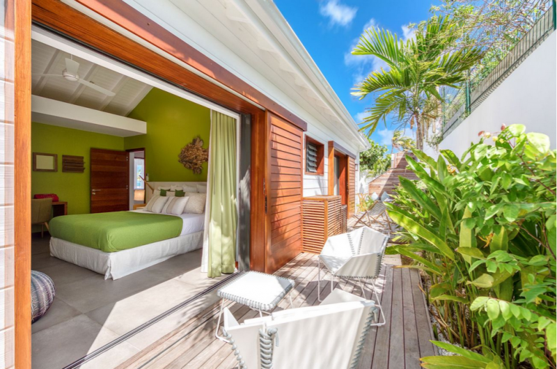 Впечатляющая вилла на берегу океана на острове Сен-Мартен Впечатляющая вилла на берегу океана на острове Сен-Мартен