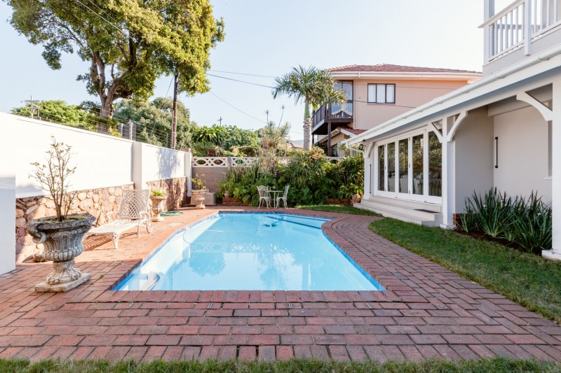 Оформление апартаментов в серых тонах в Дурбан-Норд, ЮАР Оформление апартаментов в серых тонах в Дурбан-Норд, ЮАР