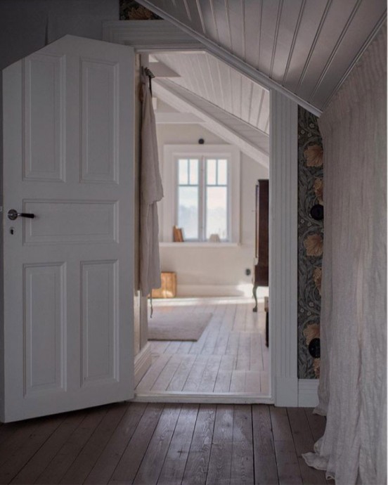 Дом дизайнера и блогера Марии Сундберг Хольм (@tradgardsgatan6) в лене Вестра-Гёталанд, Швеция