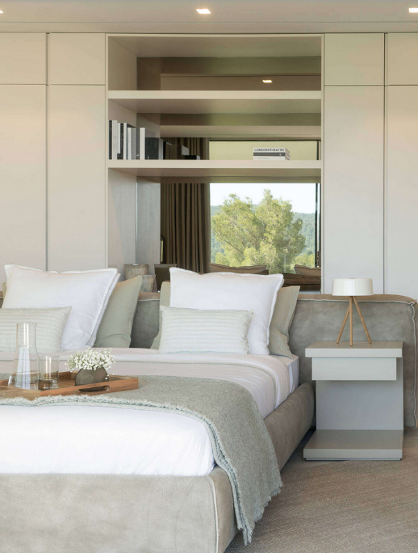 Двухэтажная вилла на Майорке Двухэтажная вилла на Майорке