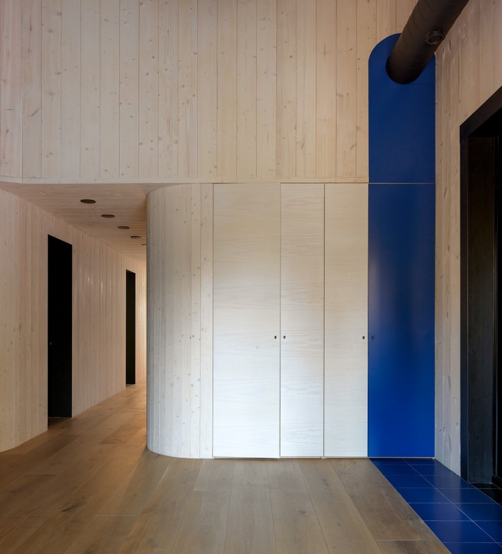 Футуристические элементы в дизайне загородного дома