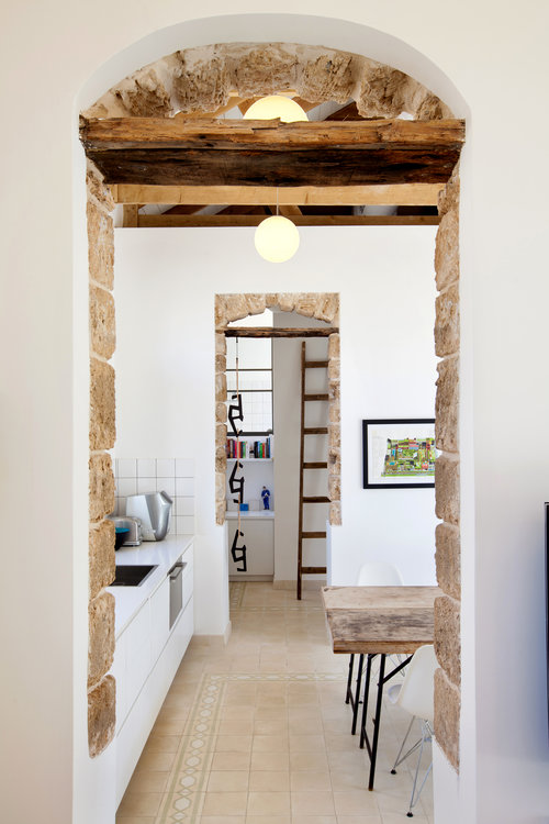 Дом 1850 года постройки в Тель-Авиве Дом 1850 года постройки в Тель-Авиве