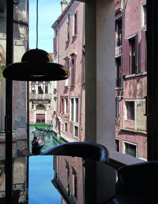 Дом коллекционера и дизайнера Массимо Адарио в Венеции