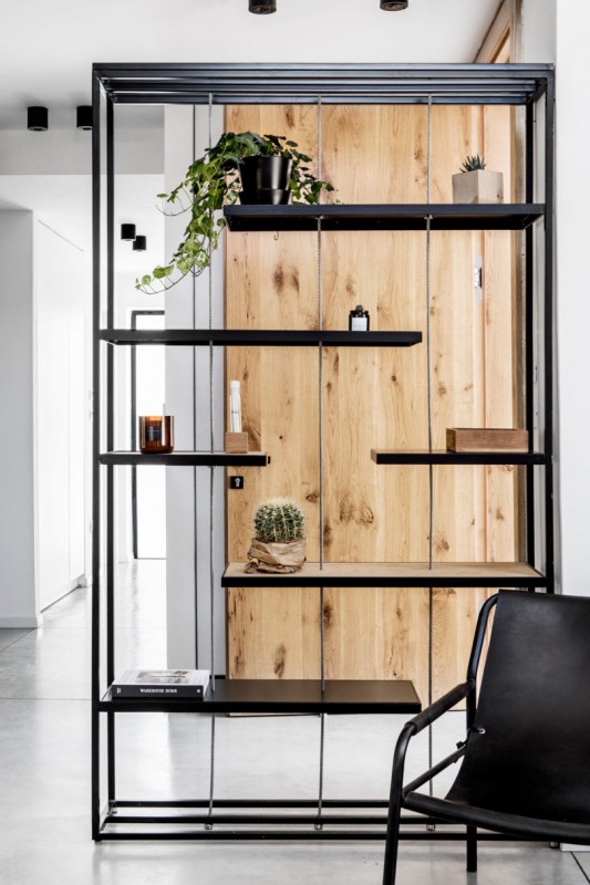 Интерьер дома в индустриальном стиле в Нир-Ам, Израиль Интерьер дома в индустриальном стиле в Нир-Ам, Израиль