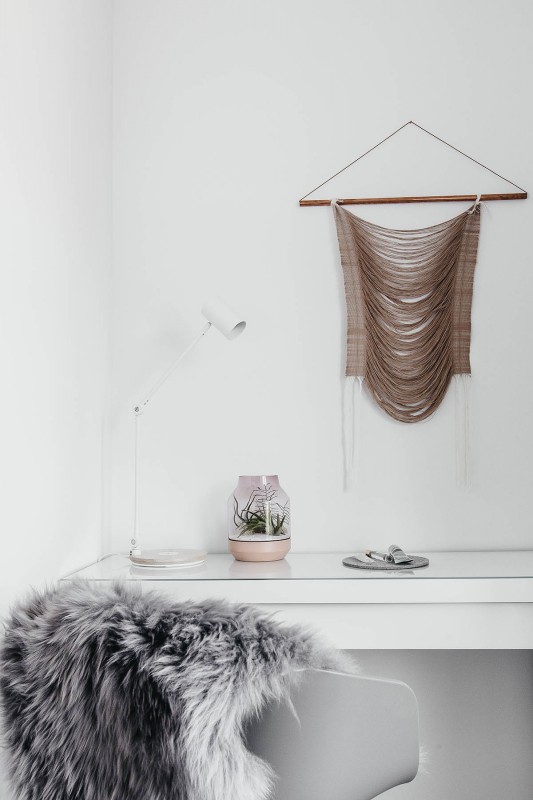 Изящные элементы декора в интерьере очаровательной квартиры