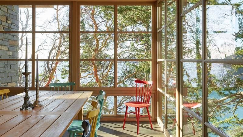 Загородный дом на склоне холма в Пьюджет-Саунде Загородный дом на склоне холма в Пьюджет-Саунде