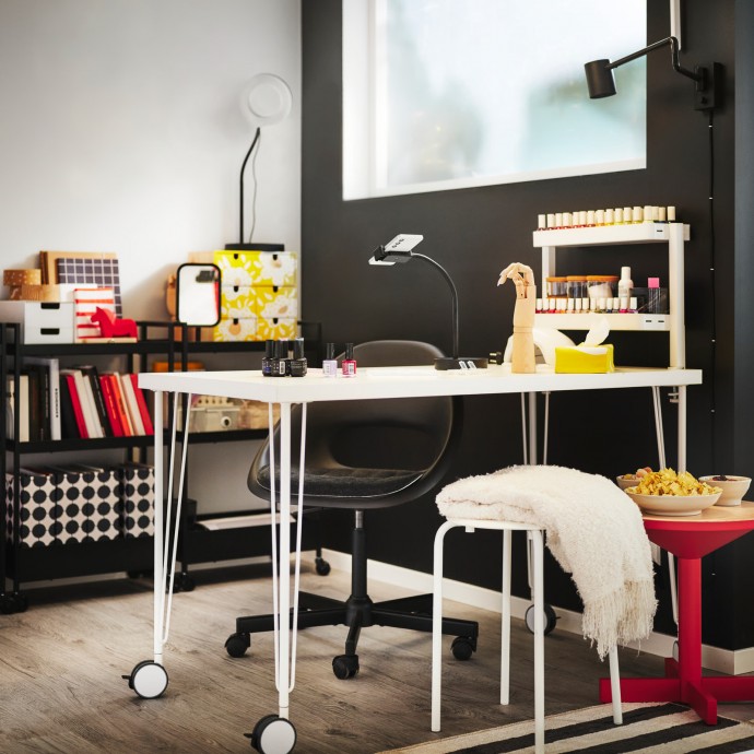 Спальня для подростка от дизайнеров IKEA