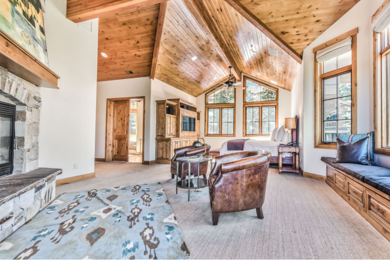 Сводчатое современное шале в штате Юта Сводчатое современное шале в штате Юта