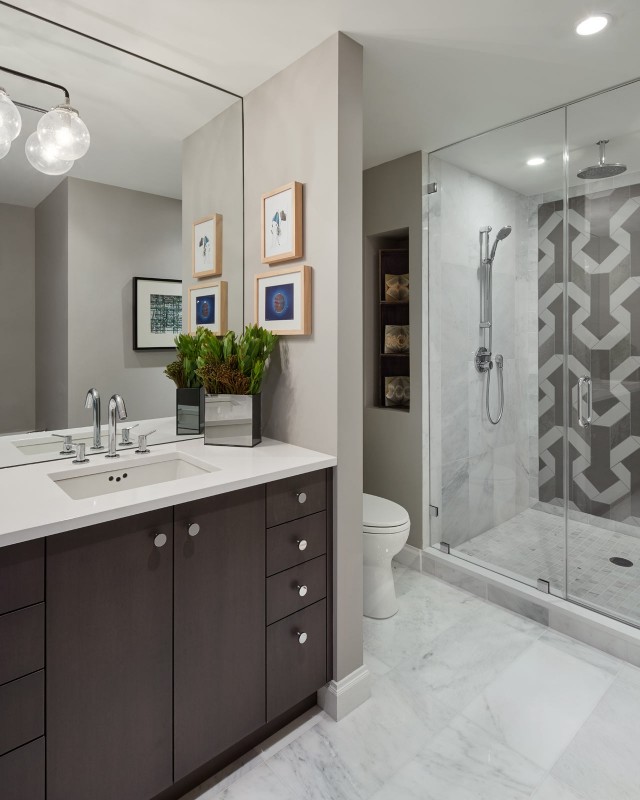 Интерьер холостяцкой квартиры в Чикаго с элементами индустриального стиля Интерьер холостяцкой квартиры в Чикаго с элементами индустриального стиля