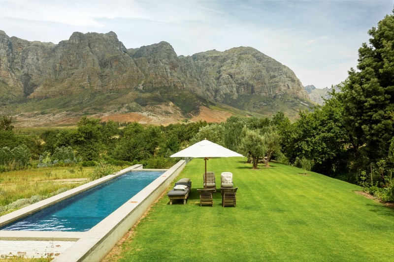 Интерьер современного сельского дома Интерьер современного сельского дома