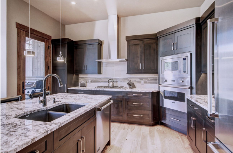 Интерьер современного шале Интерьер современного шале