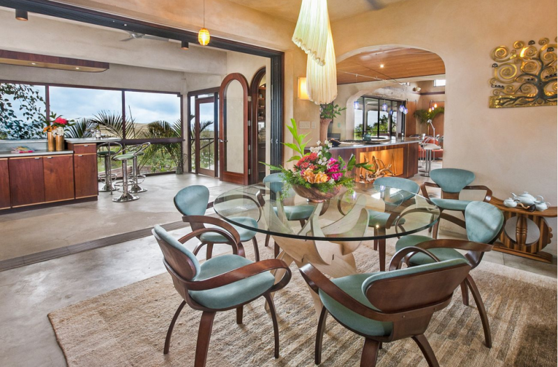 Вилла в окружении пышного тропического сада на Британских Виргинских Островах Вилла в окружении пышного тропического сада на Британских Виргинских Островах