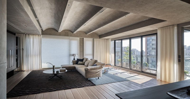 Интерьер просторной квартиры в Тайване