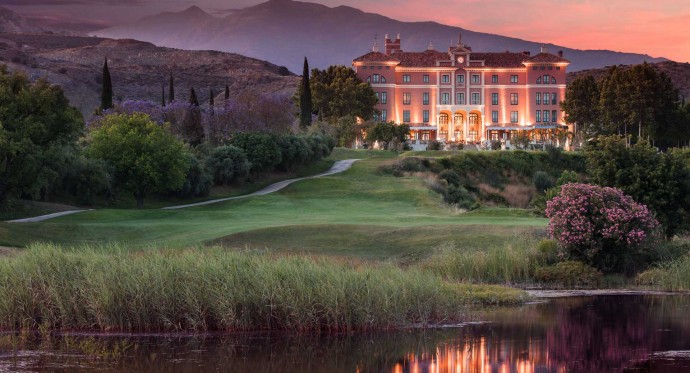 Отель Anantara Villa Padierna Palace Resort в Эстепоне, Испания