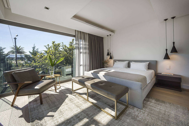 Современный двухэтажный дом, расположенный в Кейптауне, Южная Африка