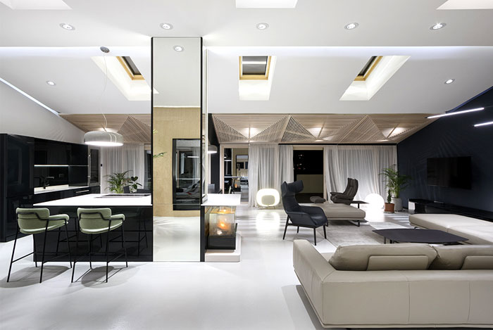 Открытая планировка просторной квартиры в Белграде