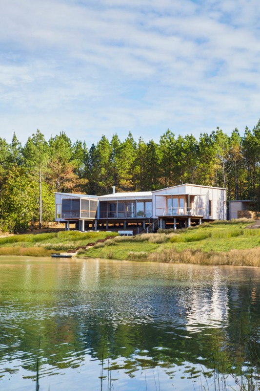 Дом на берегу озера в селе Тейлор, Миссисипи