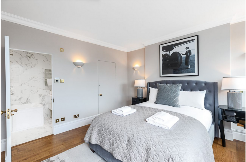 Интерьер квартиры в неоклассическом стиле Интерьер квартиры в неоклассическом стиле