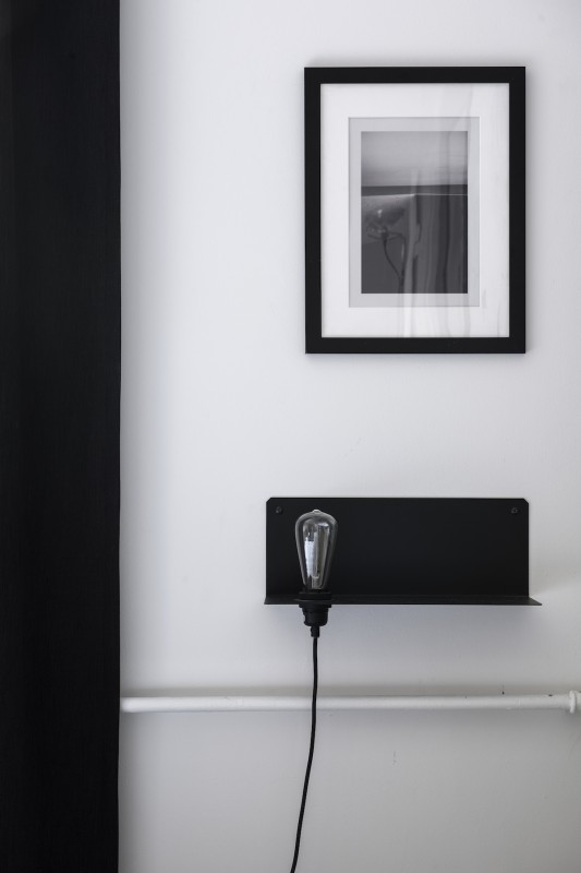 Монохромный интерьер апартаментов в Стокгольме