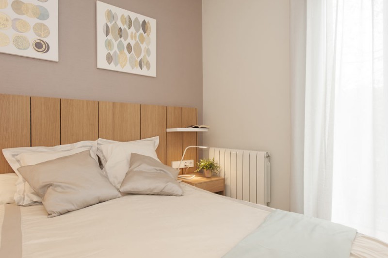 Интерьер просторной квартиры в Барселоне Интерьер просторной квартиры в Барселоне