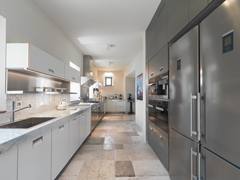 Частная резиденция в бывшем старинном монастыре