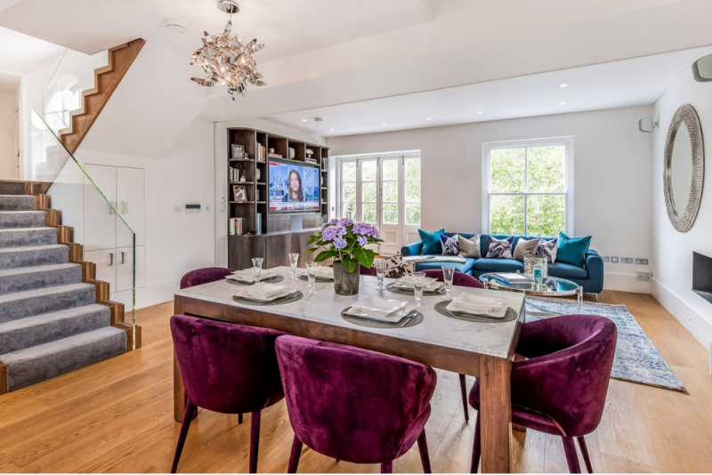 Интерьер уютного таунхауса