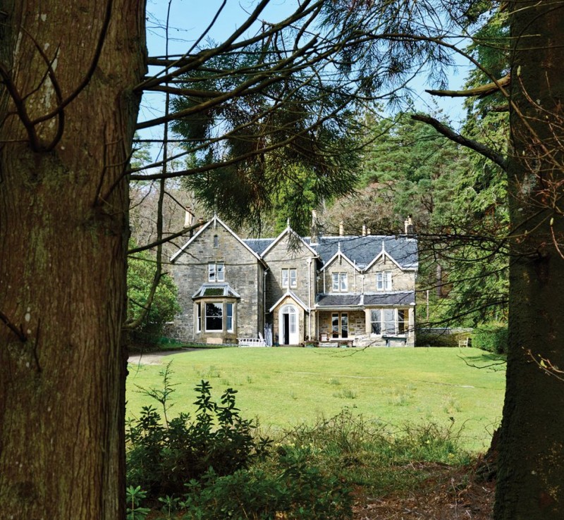 Резиденция на частном острове Эйлин Шона, Шотландия Резиденция на частном острове Эйлин Шона, Шотландия