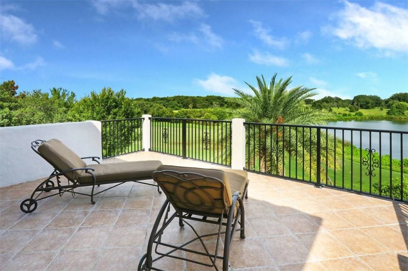 Роскошный особняк в Сорренто, штат Флорида Роскошный особняк в Сорренто, штат Флорида