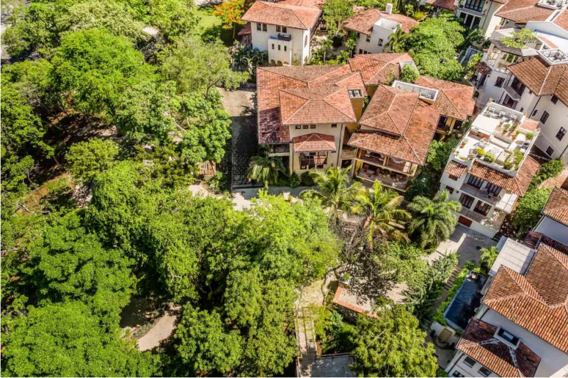 Средиземноморская вилла недалеко от Плайя Данта, Коста-Рика Средиземноморская вилла недалеко от Плайя Данта, Коста-Рика