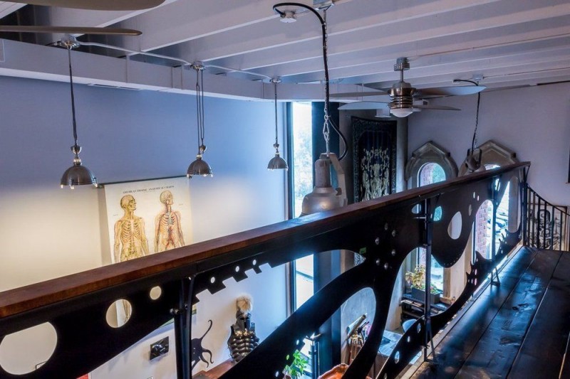 Лофт с готическими акцентами в Торонто