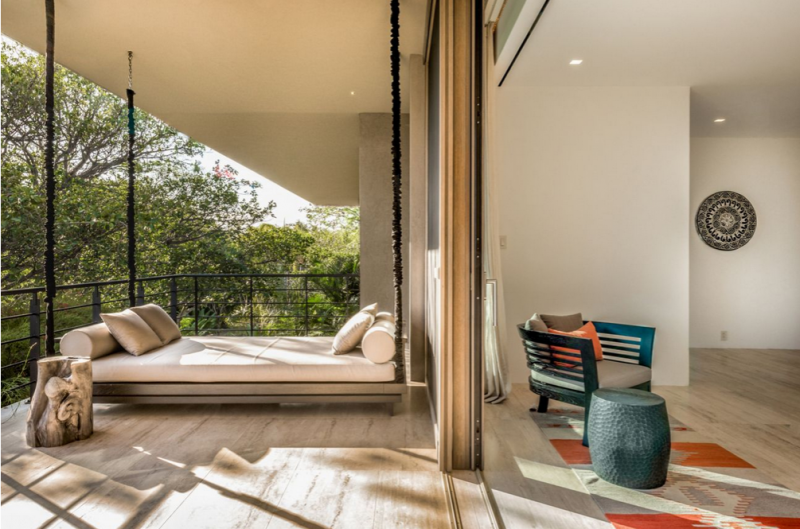 Современная вилла на побережье Тихого океана