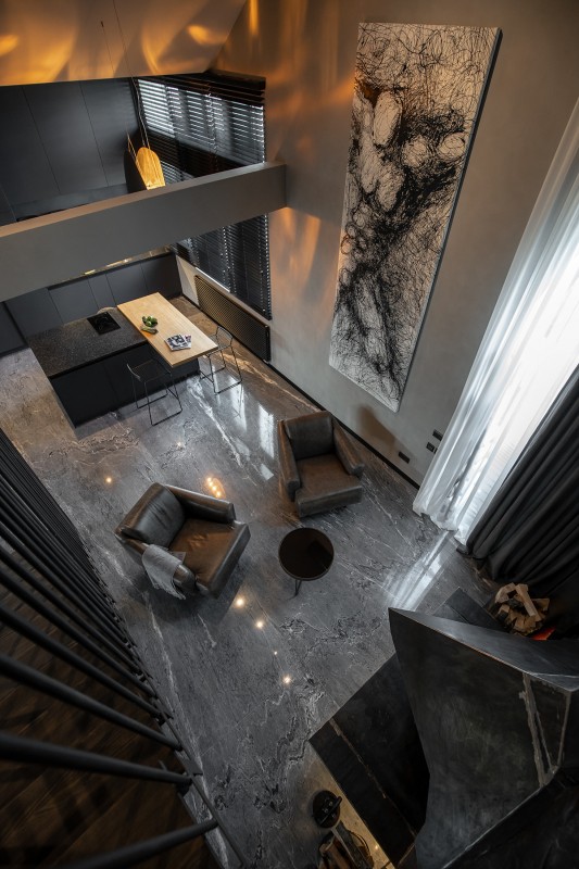 Двухуровневый пентхаус в стиле "брутализм" Двухуровневый пентхаус в стиле "брутализм"