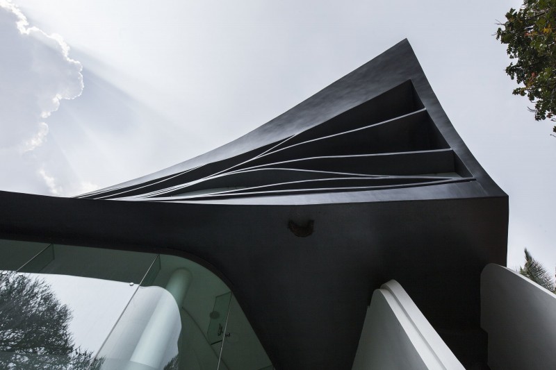 Футуристичный дизайн виллы