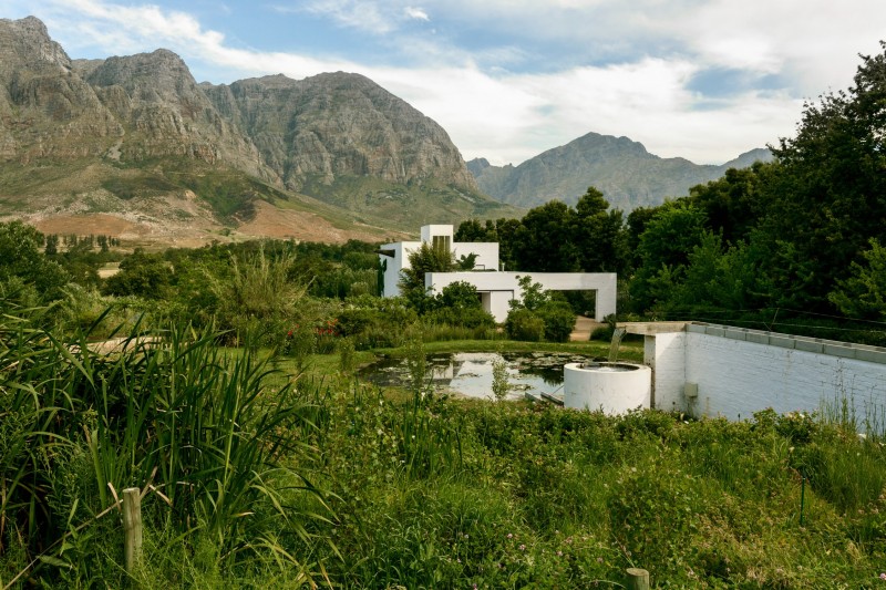 Интерьер современного сельского дома Интерьер современного сельского дома
