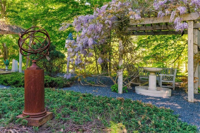 Поместье 1850 года постройки в Йорке, штат Мэн Поместье 1850 года постройки в Йорке, штат Мэн