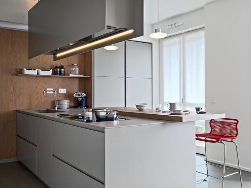 Дизайн квартиры с акцентом на дерево